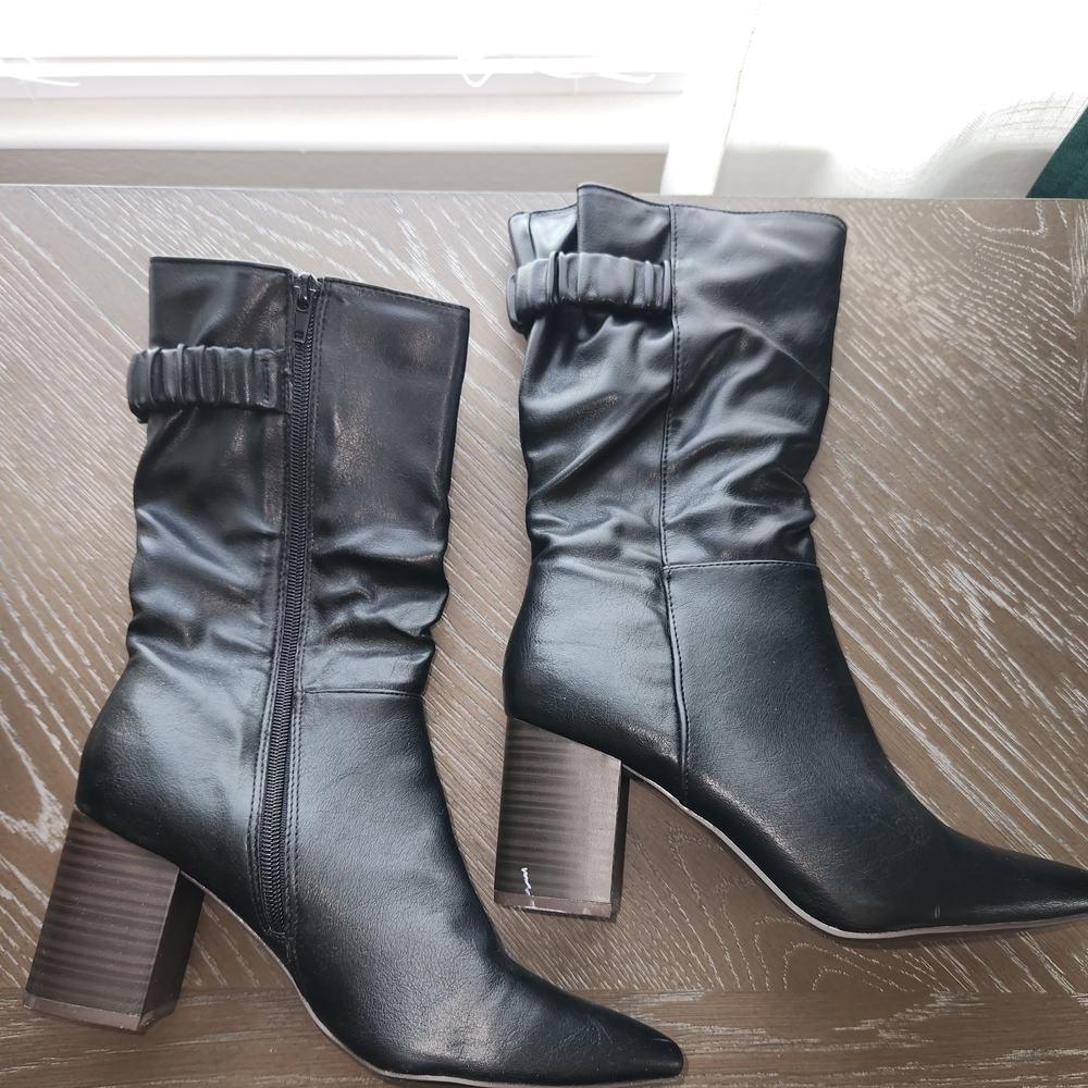 Black Heeled Boots with Chunky Stacked Heel